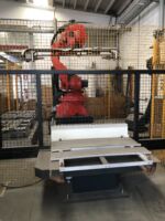 Cella robotizzata lucidatura e satinatura COMAU Kg. 130 Kg. al polso