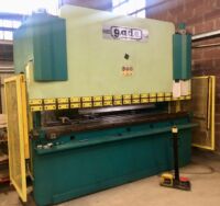 Pressa piegatrice G.A.D.E. Mod. ppi 30/110 anno 2004